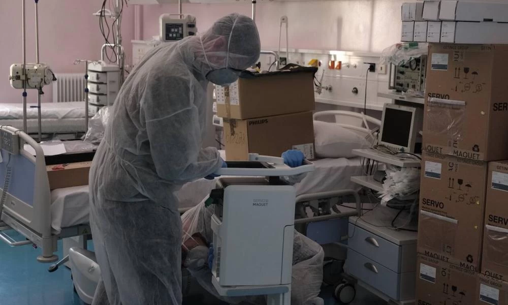 Λιόλιος:''Στην Ελλάδα δεν είναι όλοι οι θάνατοι από τον ιό''